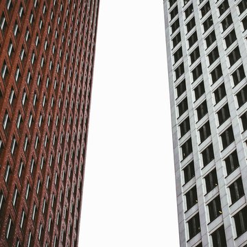 Fibre to the Building (FTTB) vs Dark Fibre Leases vs Wavelength: Cost and Performance Tradeoffs